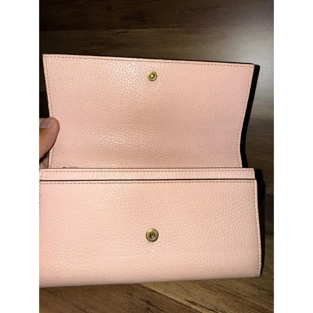 Gucci Blind for Love Bee Long Wallet – Pink Leather with Gold Hardware & Bee